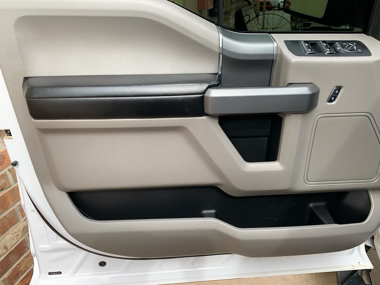 Ford F-150 2WD SuperCrew 139" XLT 2015