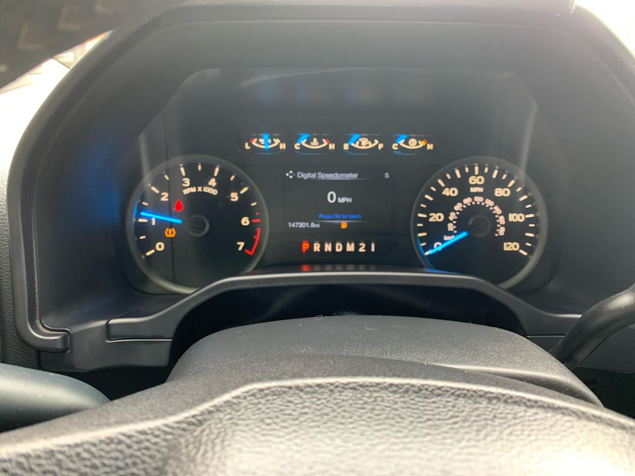 Ford F-150 2WD SuperCrew 139" XLT 2015