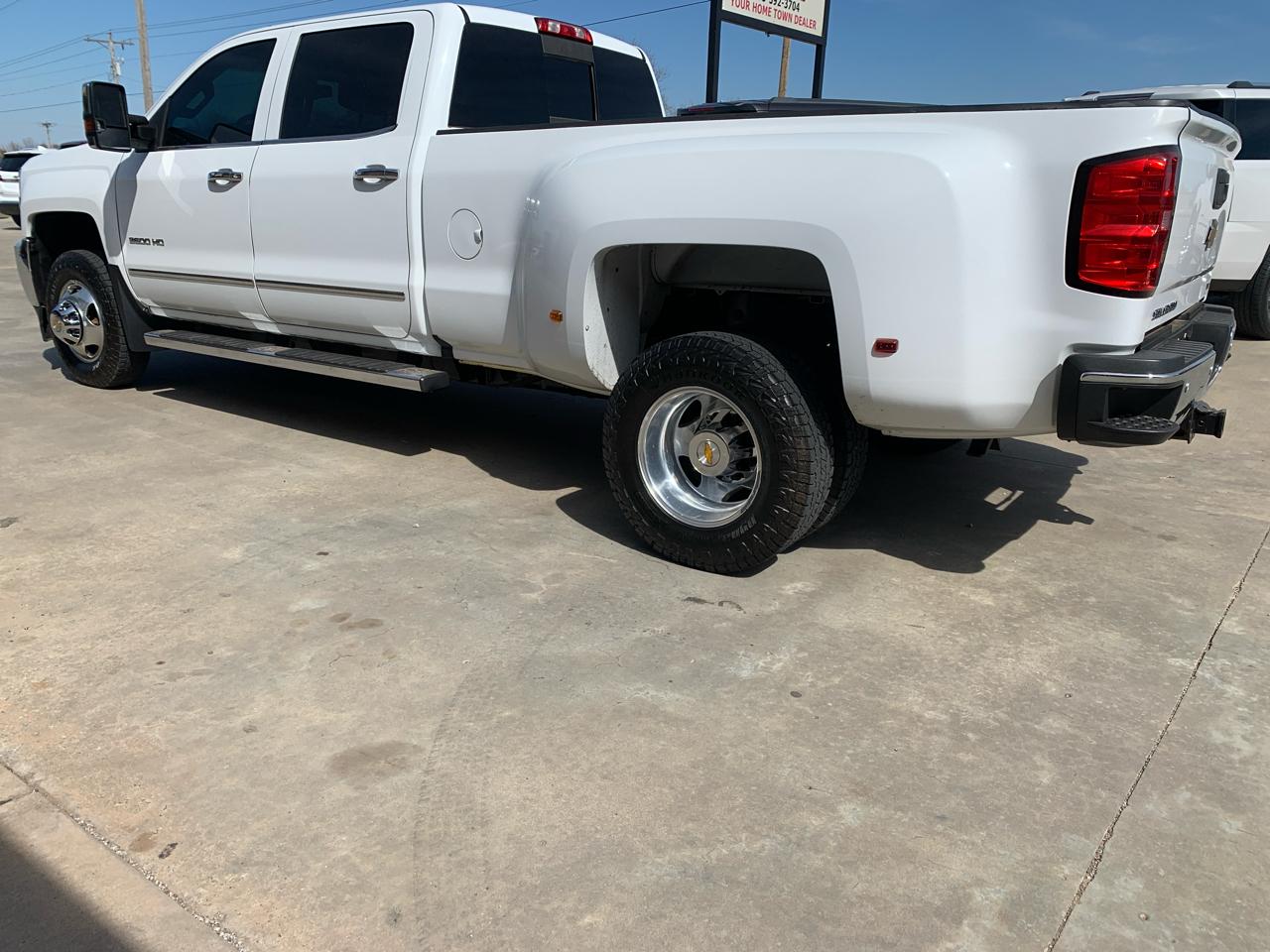 Chevrolet Silverado 3500HD 2WD Crew Cab 167.7" LTZ 2017