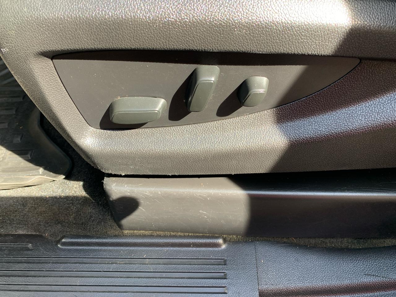 Chevrolet Silverado 3500HD 2WD Crew Cab 167.7" LTZ 2017