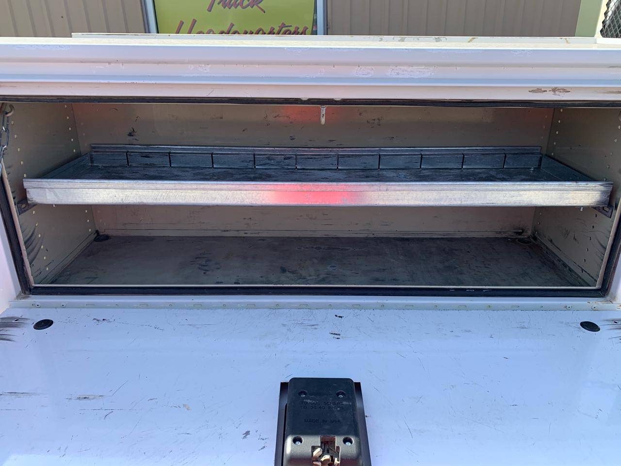 Ford Super Duty F-250 SRW 2WD Reg Cab 137" XLT 2015