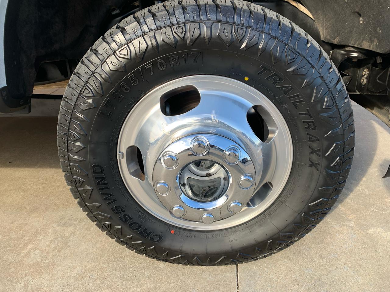 Ford Super Duty F-350 DRW XLT 4WD Crew Cab 8' Box 2022