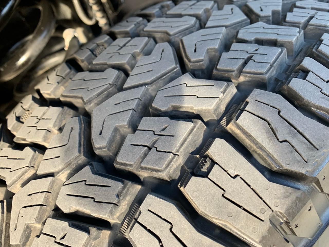 Ford Super Duty F-350 DRW XLT 4WD Crew Cab 8' Box 2022