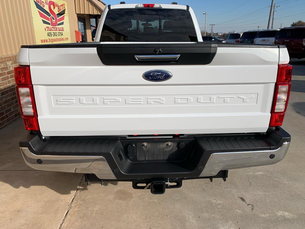 Ford Super Duty F-350 DRW XLT 4WD Crew Cab 8' Box 2022