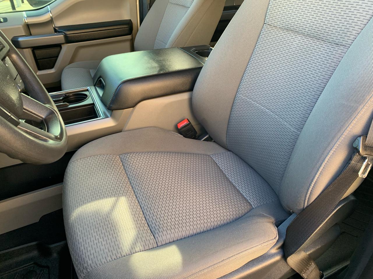 Ford Super Duty F-350 DRW XLT 4WD Crew Cab 8' Box 2022