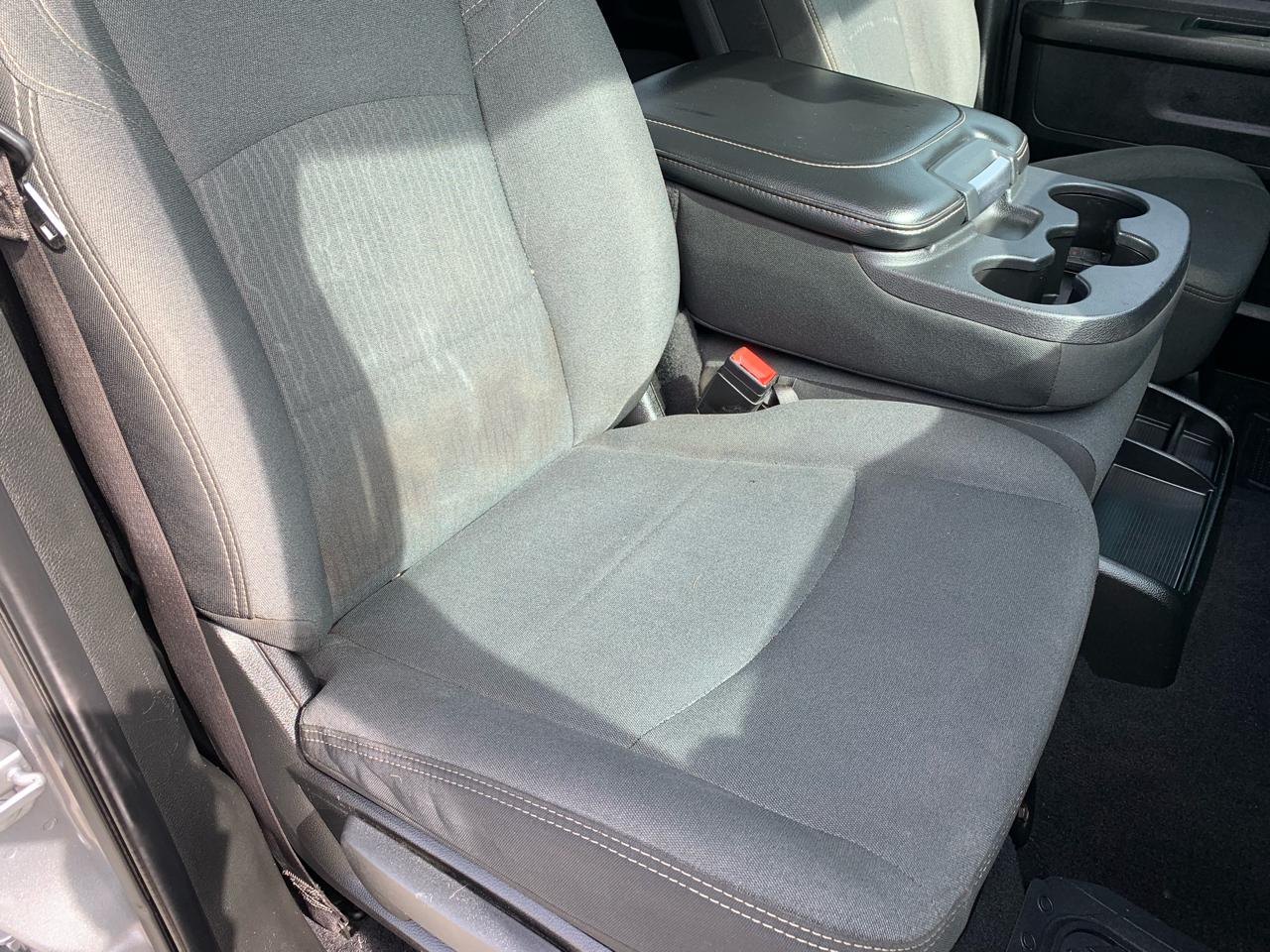 RAM 3500 Tradesman 4x4 Crew Cab 8' Box 2021