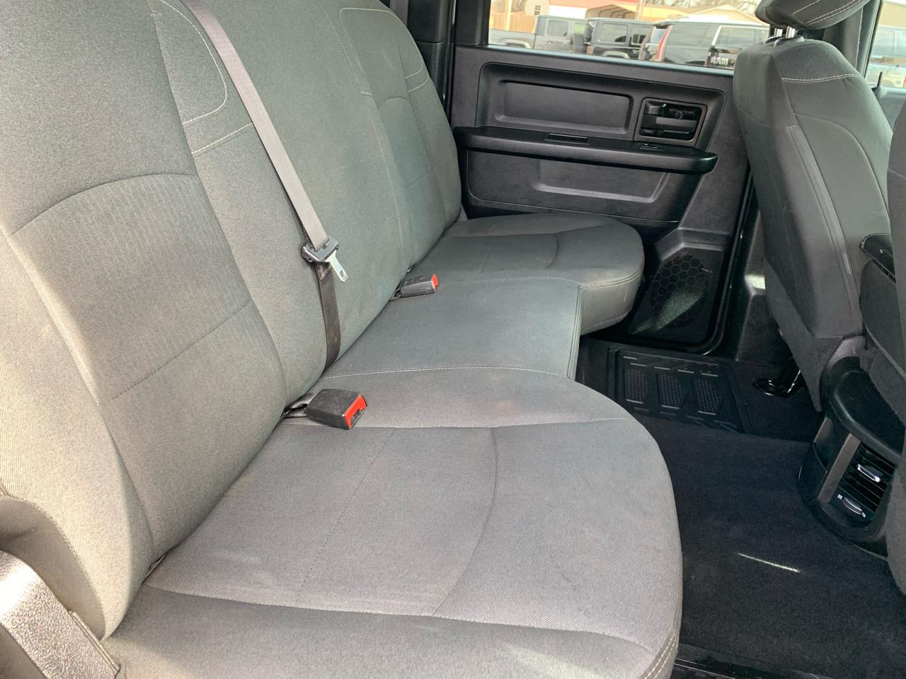 RAM 3500 Tradesman 4x4 Crew Cab 8' Box 2021