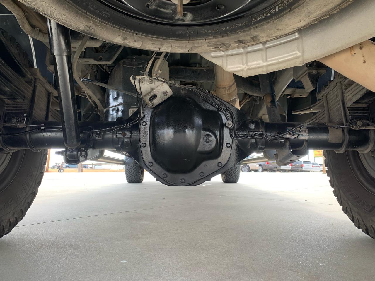 RAM 3500 Tradesman 4x4 Crew Cab 8' Box 2021