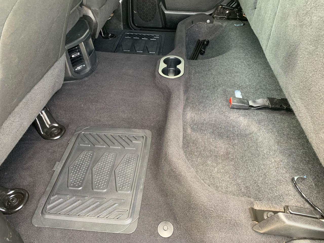 RAM 3500 Tradesman 4x4 Crew Cab 8' Box 2021