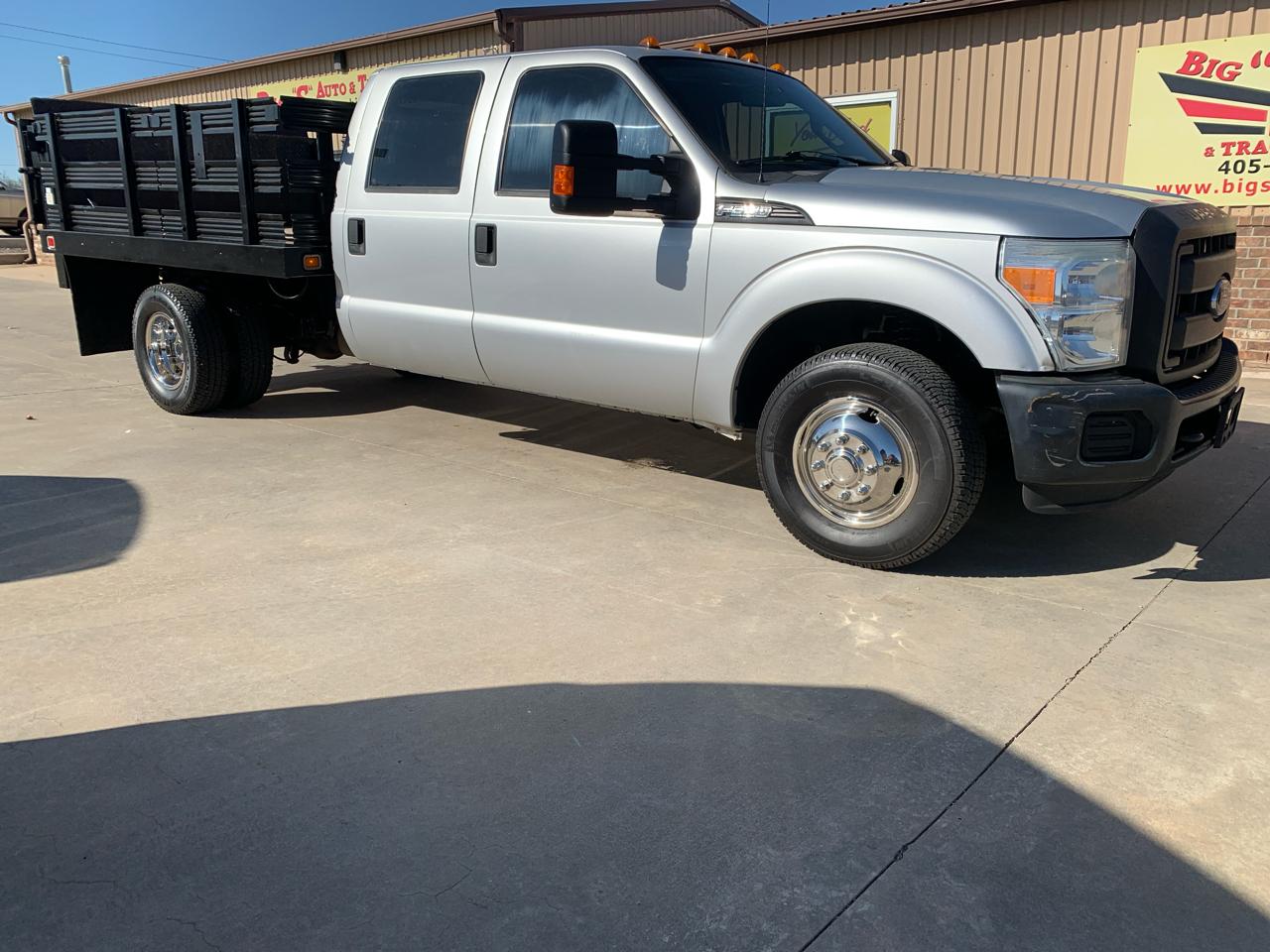 Ford Super Duty F-350 DRW 2WD Crew Cab 176" WB 60" CA XL 2015
