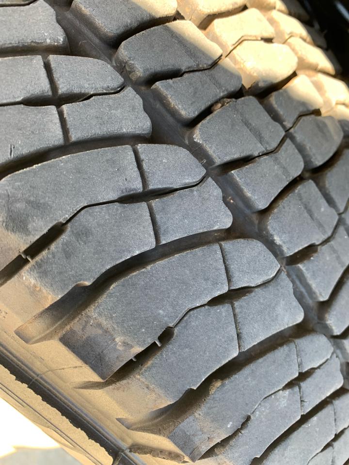 Ford Super Duty F-350 DRW 2WD Crew Cab 176" WB 60" CA XL 2015