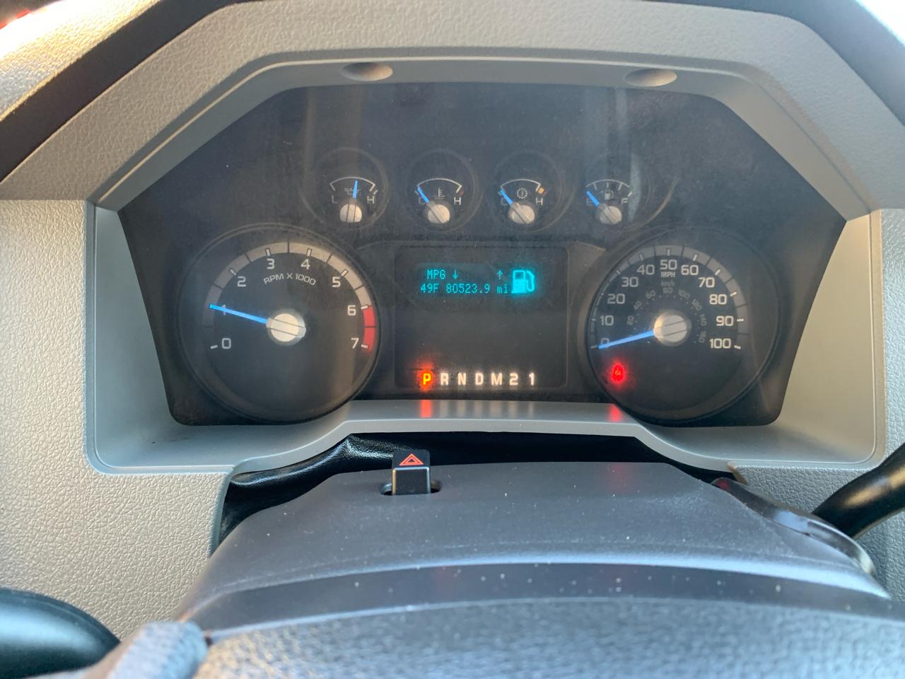 Ford Super Duty F-350 DRW 2WD Crew Cab 176" WB 60" CA XL 2015