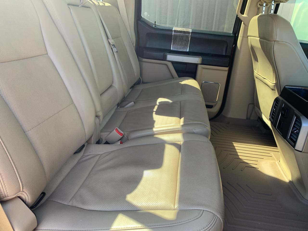 Ford Super Duty F-250 SRW Lariat 4WD Crew Cab 6.75' Box 2017