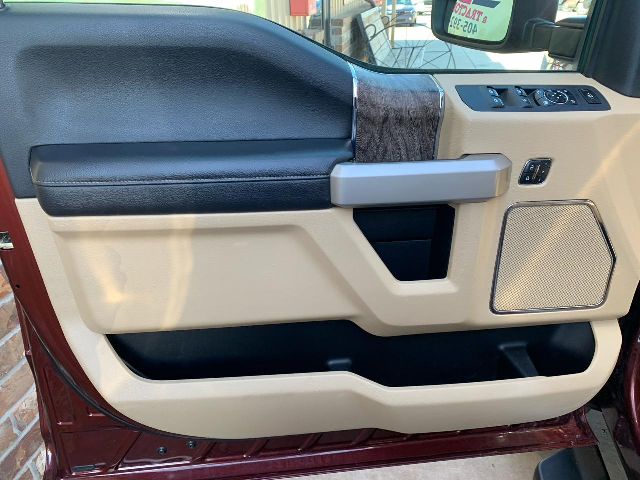 Ford Super Duty F-250 SRW Lariat 4WD Crew Cab 6.75' Box 2017