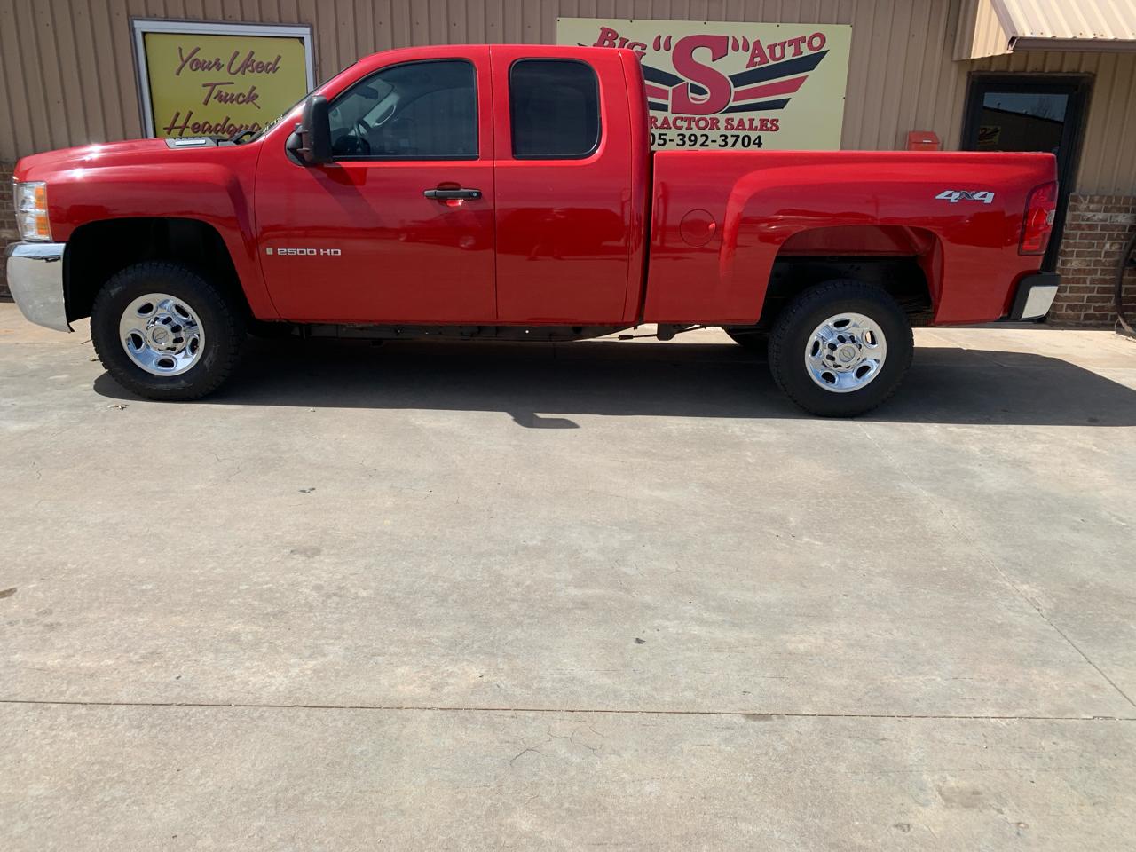 Chevrolet Silverado 2500HD 4WD Ext Cab 143.5" Work Truck 2008