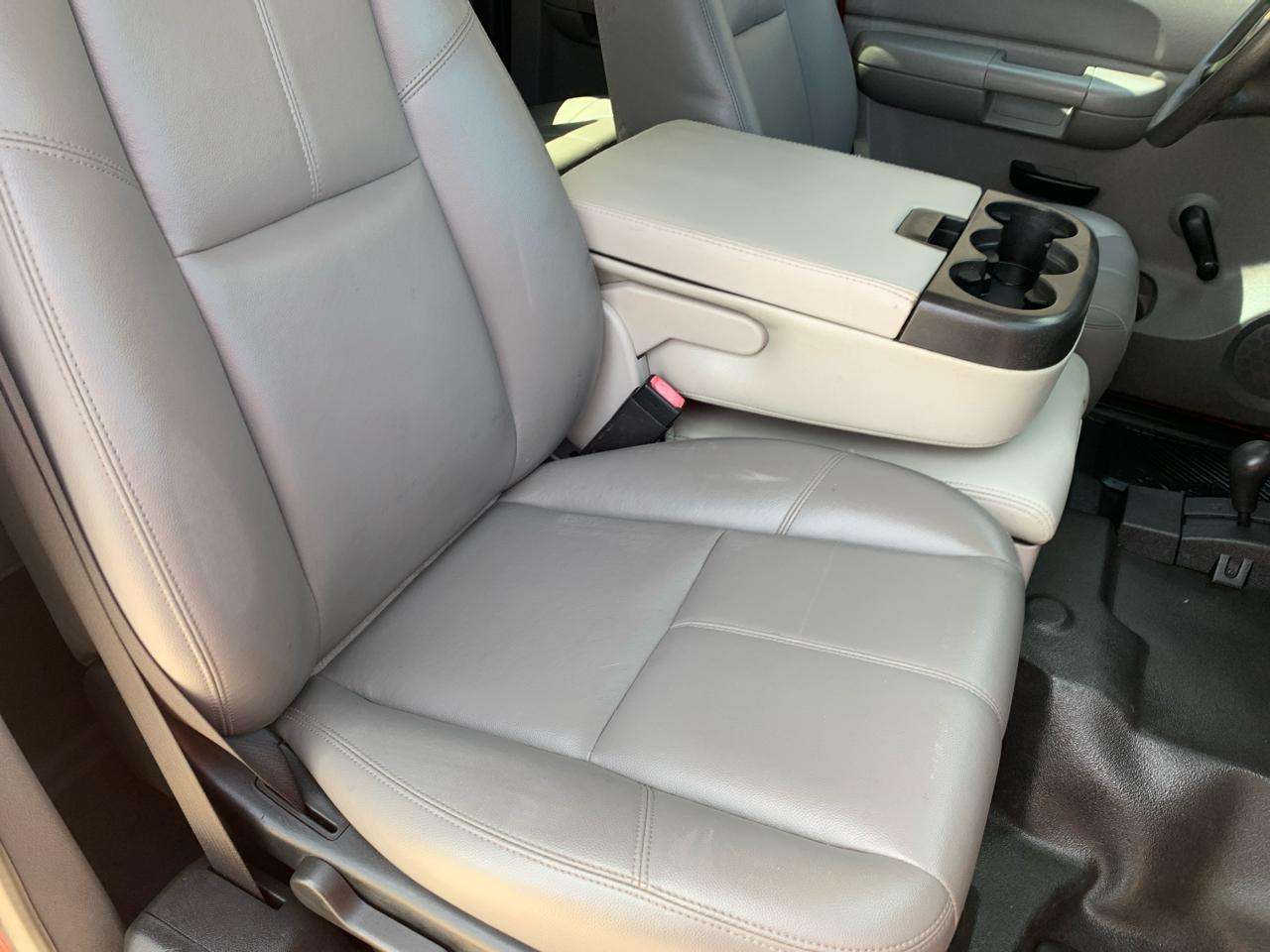 Chevrolet Silverado 2500HD 4WD Ext Cab 143.5" Work Truck 2008