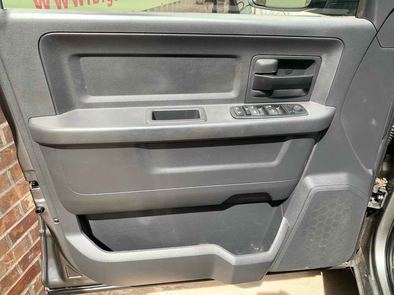 RAM 2500 4WD Crew Cab 149" ST 2012