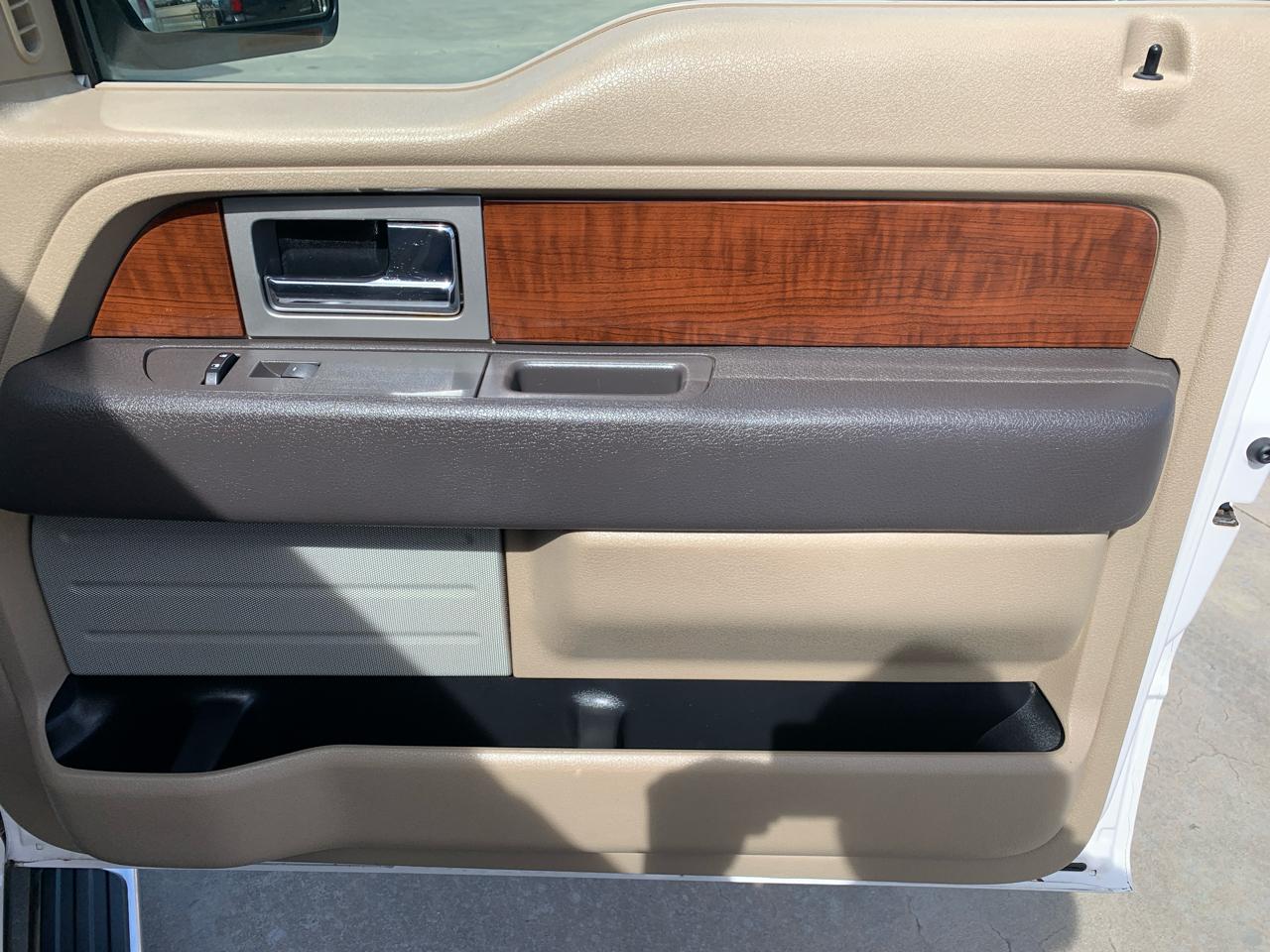 Ford F-150 4WD SuperCrew 139" Lariat 2010