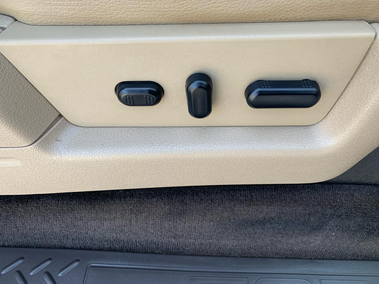 Ford F-150 4WD SuperCrew 139" Lariat 2010