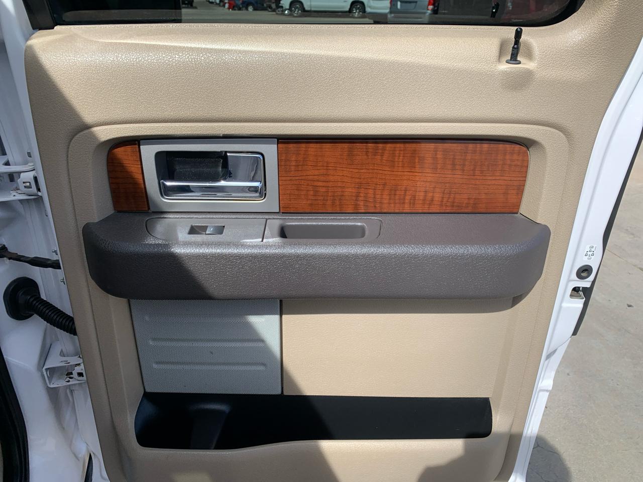 Ford F-150 4WD SuperCrew 139" Lariat 2010