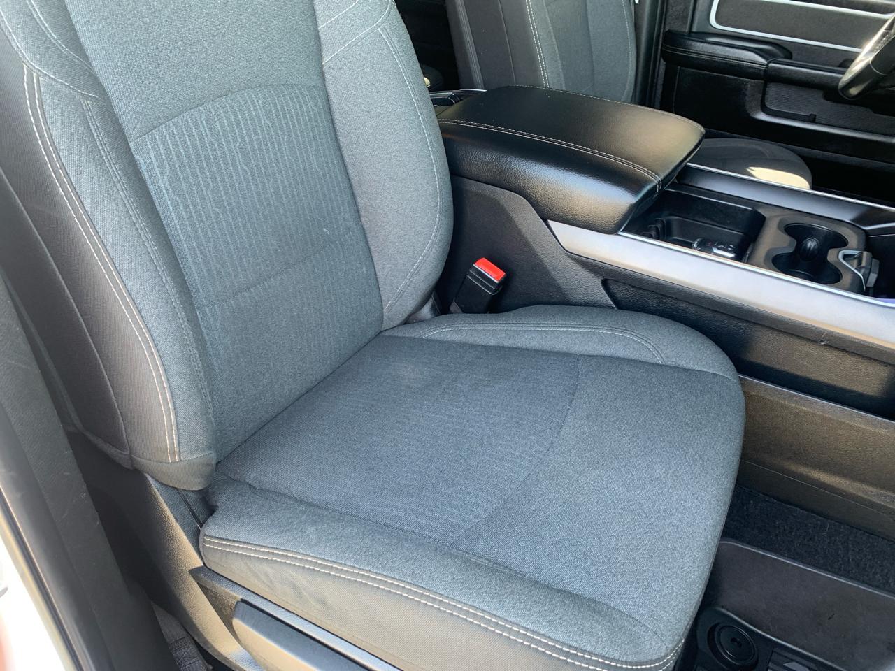 RAM 3500 Lone Star 4x4 Crew Cab 8' Box 2019