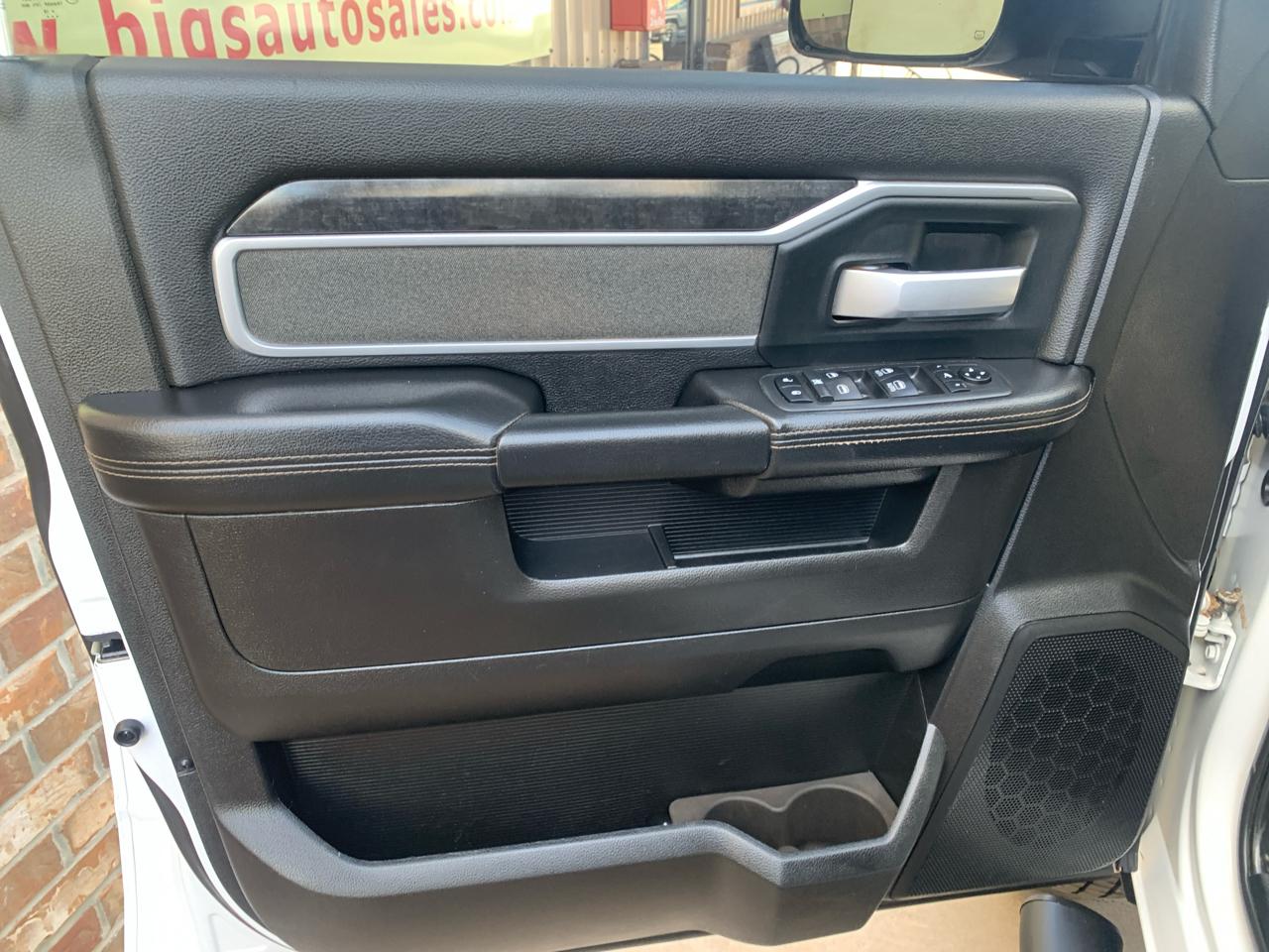 RAM 3500 Lone Star 4x4 Crew Cab 8' Box 2019