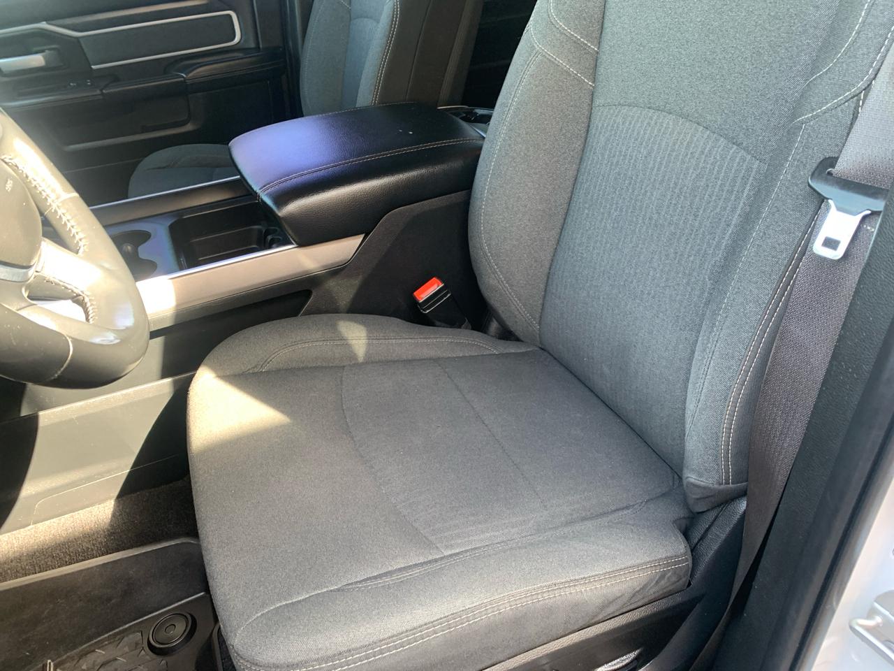 RAM 3500 Lone Star 4x4 Crew Cab 8' Box 2019