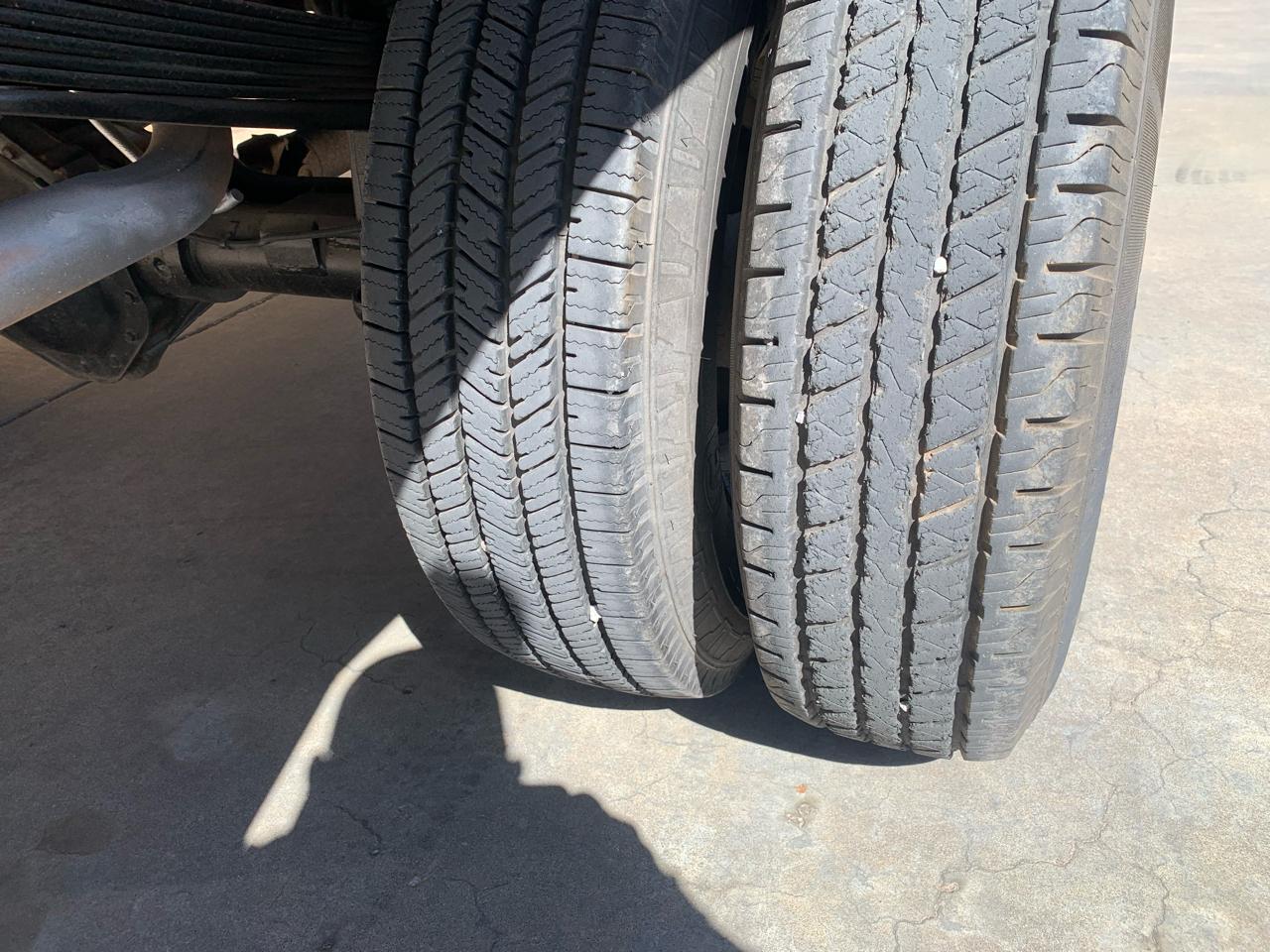 Chevrolet C/K 3500 Reg Cab 159.5" WB 4WD DRW 2000