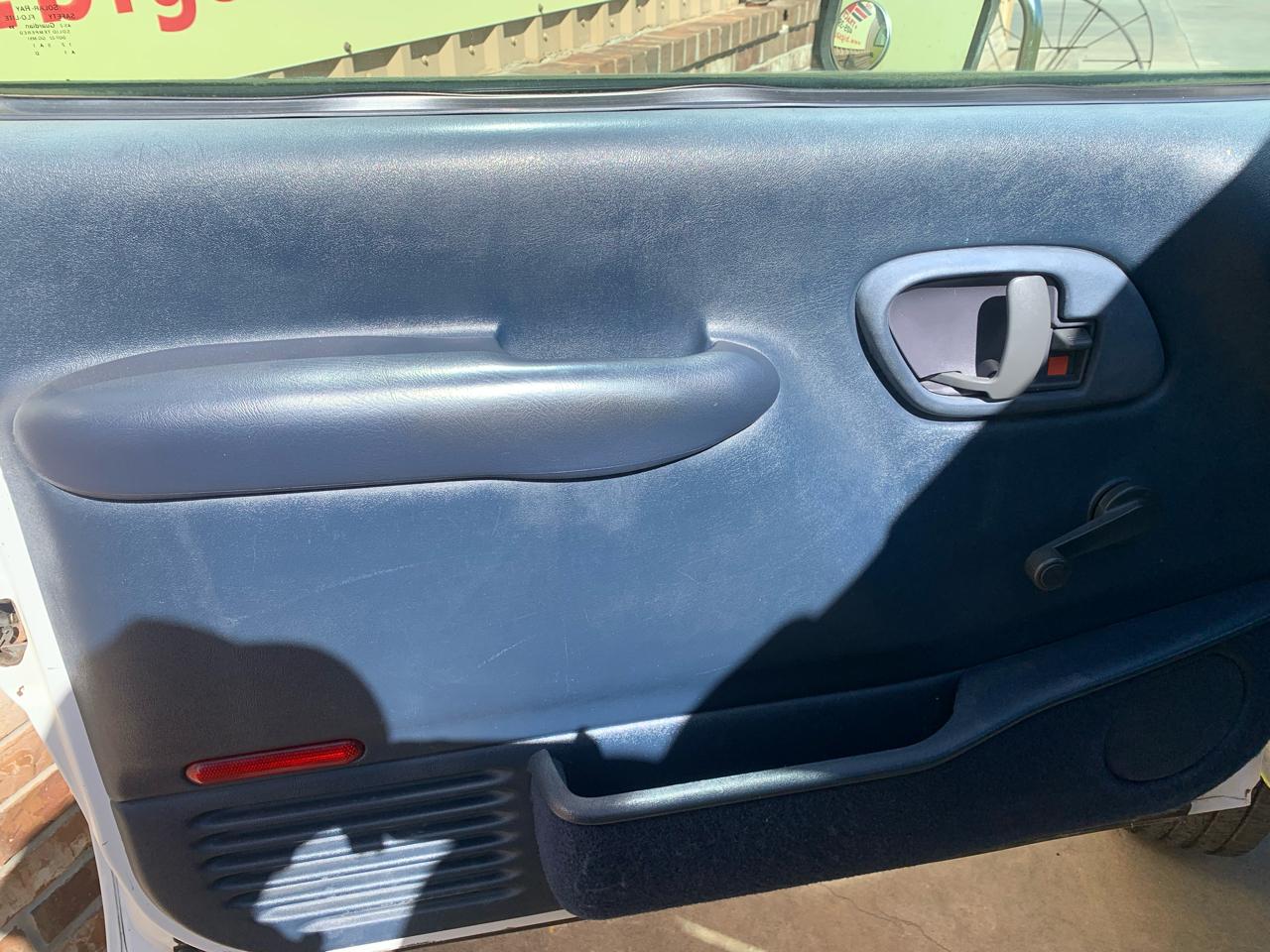 Chevrolet C/K 3500 Reg Cab 159.5" WB 4WD DRW 2000