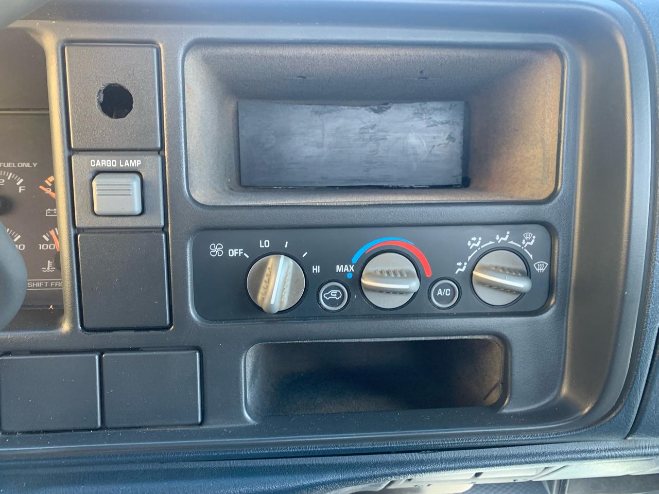 Chevrolet C/K 3500 Reg Cab 159.5" WB 4WD DRW 2000