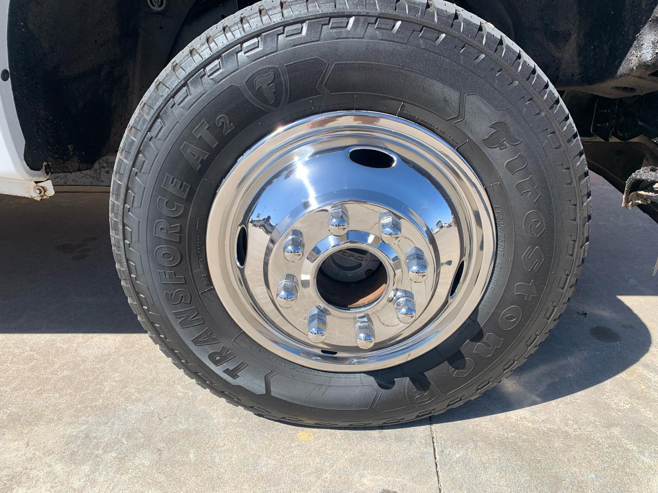 Ford Super Duty F-350 DRW 4WD Crew Cab 176" WB 60" CA XL 2013