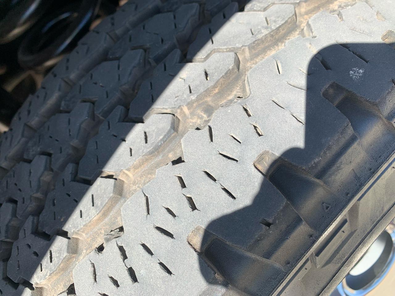 Ford Super Duty F-350 DRW 4WD Crew Cab 176" WB 60" CA XL 2013