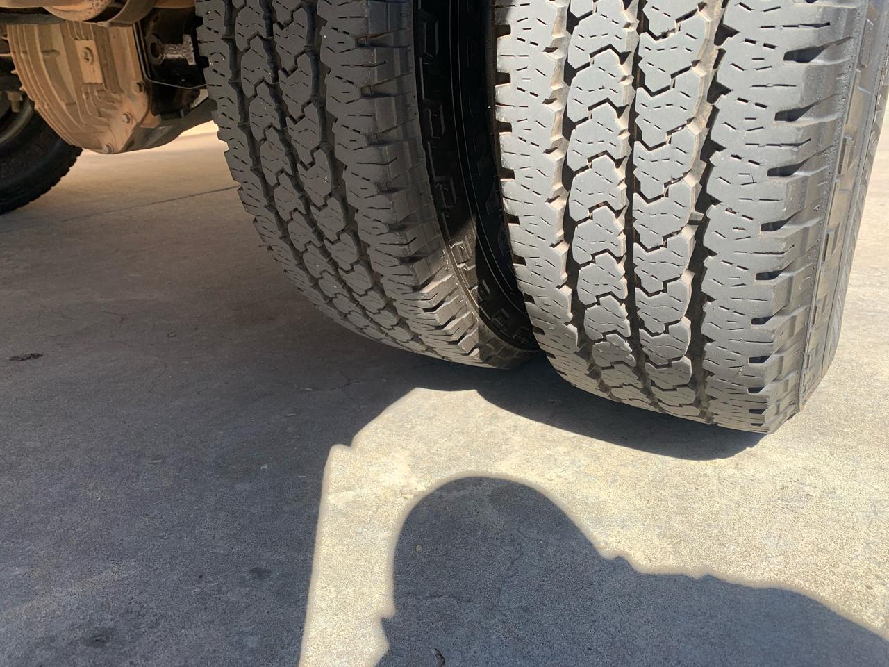 Ford Super Duty F-350 DRW 4WD Crew Cab 176" WB 60" CA XL 2013