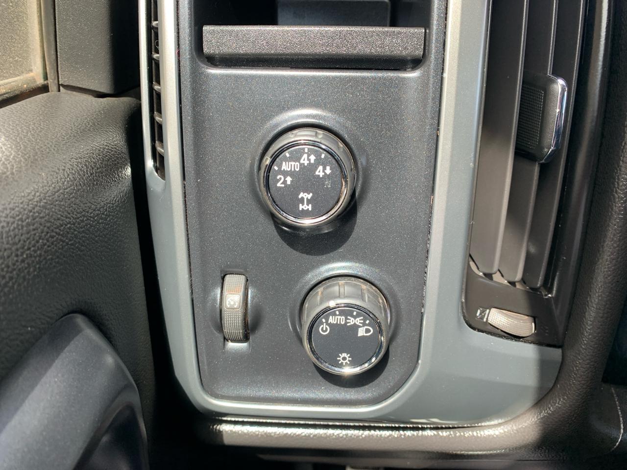 Chevrolet Silverado 1500 4WD Crew Cab 143.5" LT w/1LT 2014