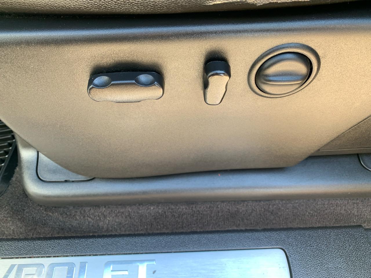 Chevrolet Silverado 1500 4WD Crew Cab 143.5" LTZ 2011