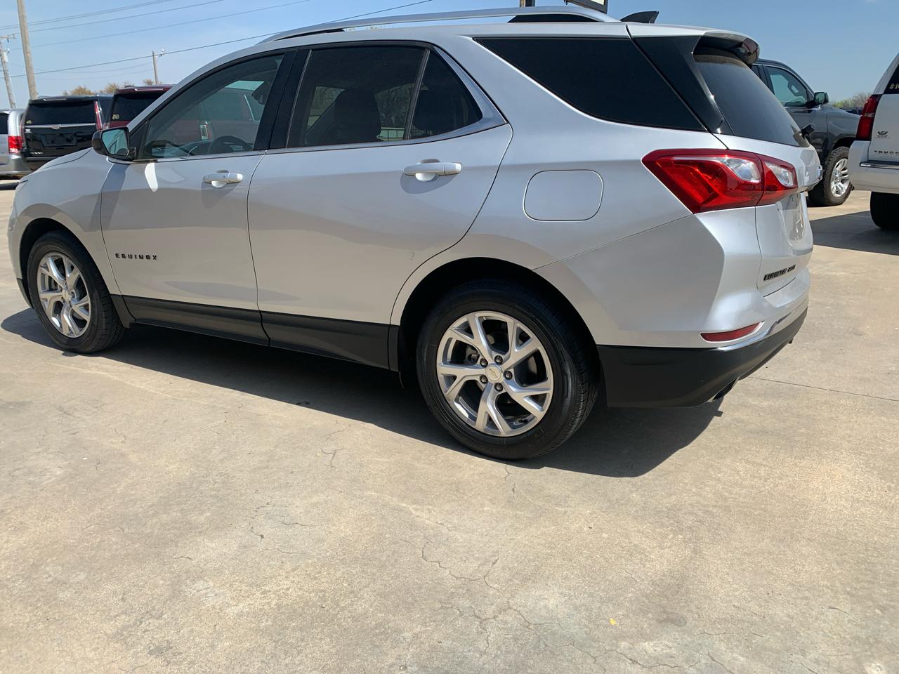 Chevrolet Equinox FWD 4dr LT w/2LT 2020