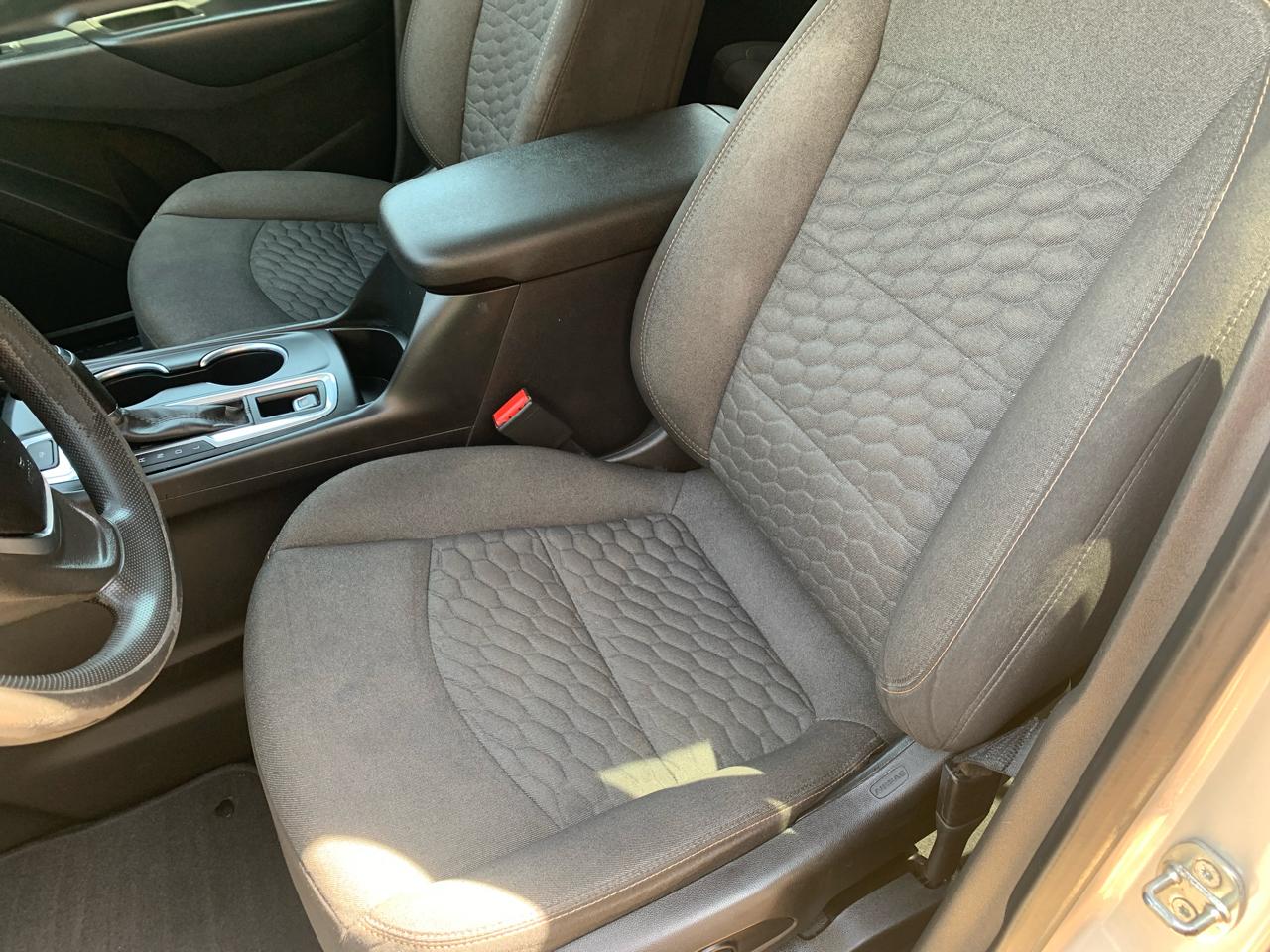 Chevrolet Equinox FWD 4dr LT w/2LT 2020