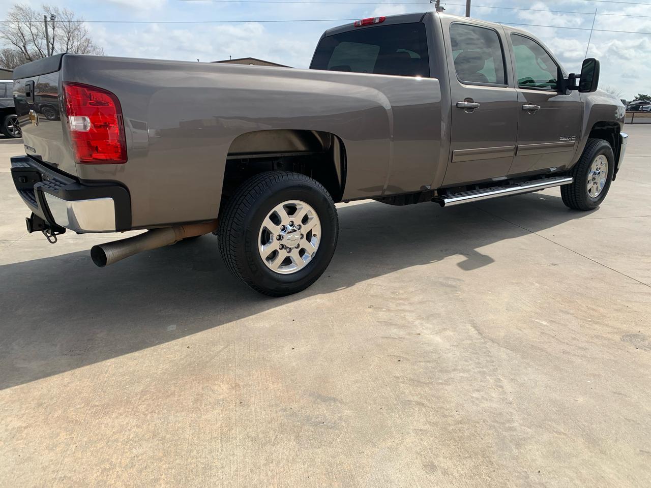 Chevrolet Silverado 3500HD 2WD Crew Cab 167.7" LTZ 2013