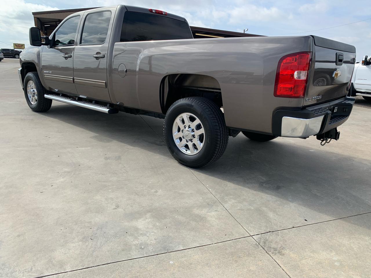 Chevrolet Silverado 3500HD 2WD Crew Cab 167.7" LTZ 2013