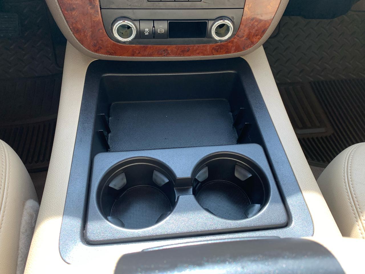 Chevrolet Silverado 3500HD 2WD Crew Cab 167.7" LTZ 2013