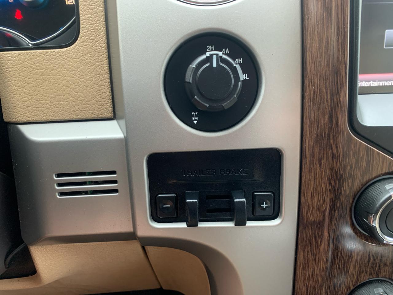 Ford F-150 4WD SuperCrew 139" Lariat 2014