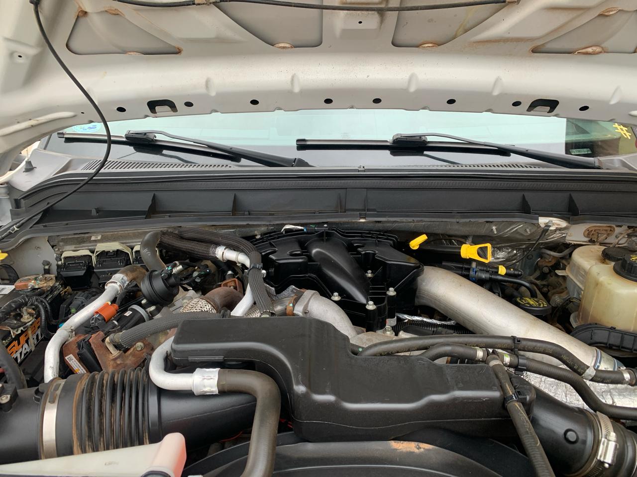 Ford Super Duty F-350 DRW 4WD Crew Cab 172" XL 2014