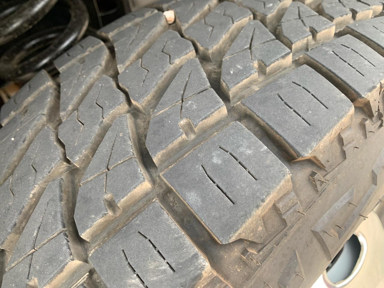 Ford Super Duty F-350 DRW 4WD Crew Cab 172" XL 2014