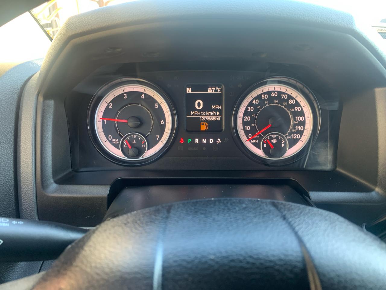 RAM 2500 Tradesman 4x4 Crew Cab 6'4" Box 2018