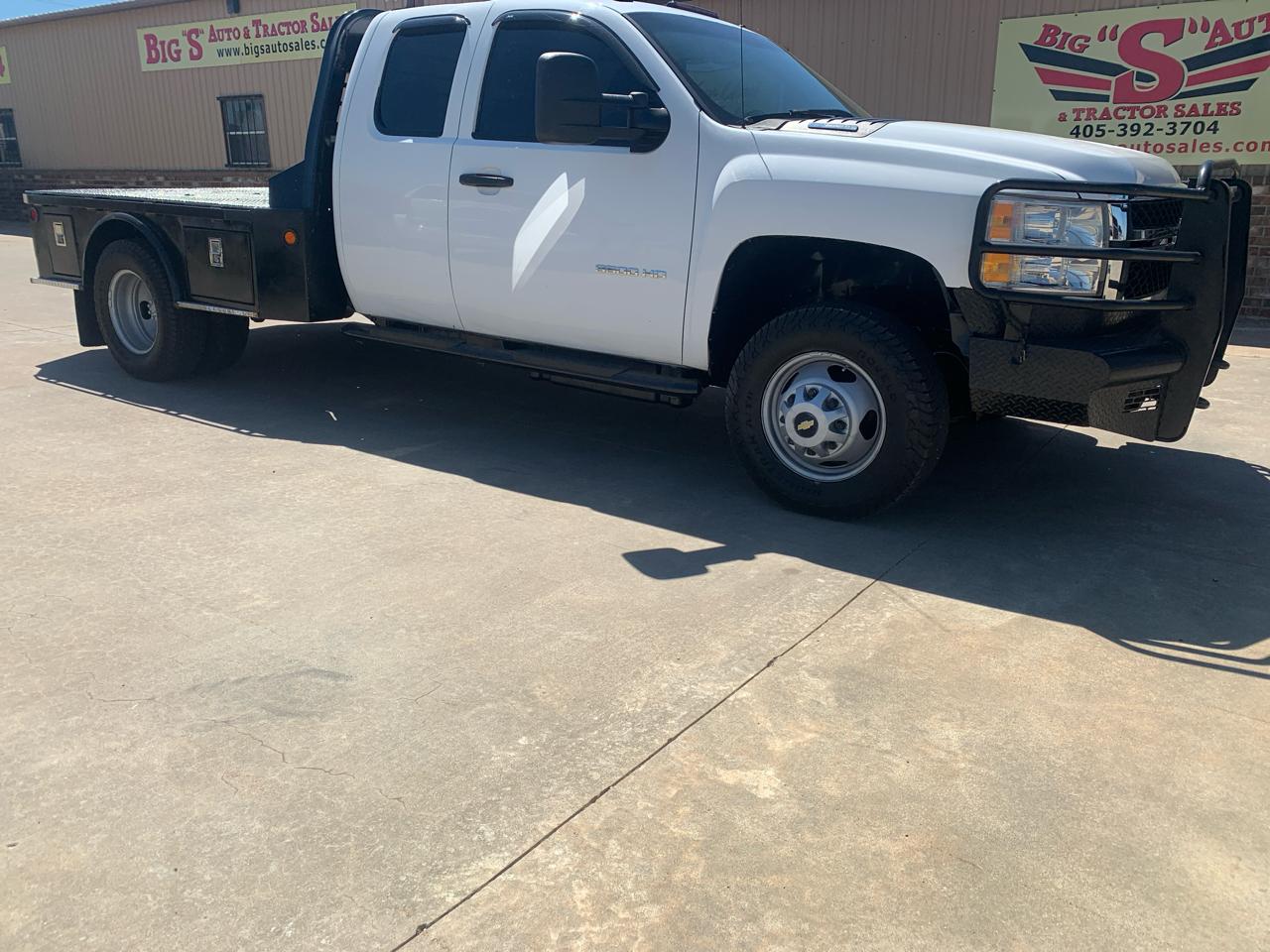 Chevrolet Silverado 3500HD 2WD Ext Cab 158.2" Work Truck 2013