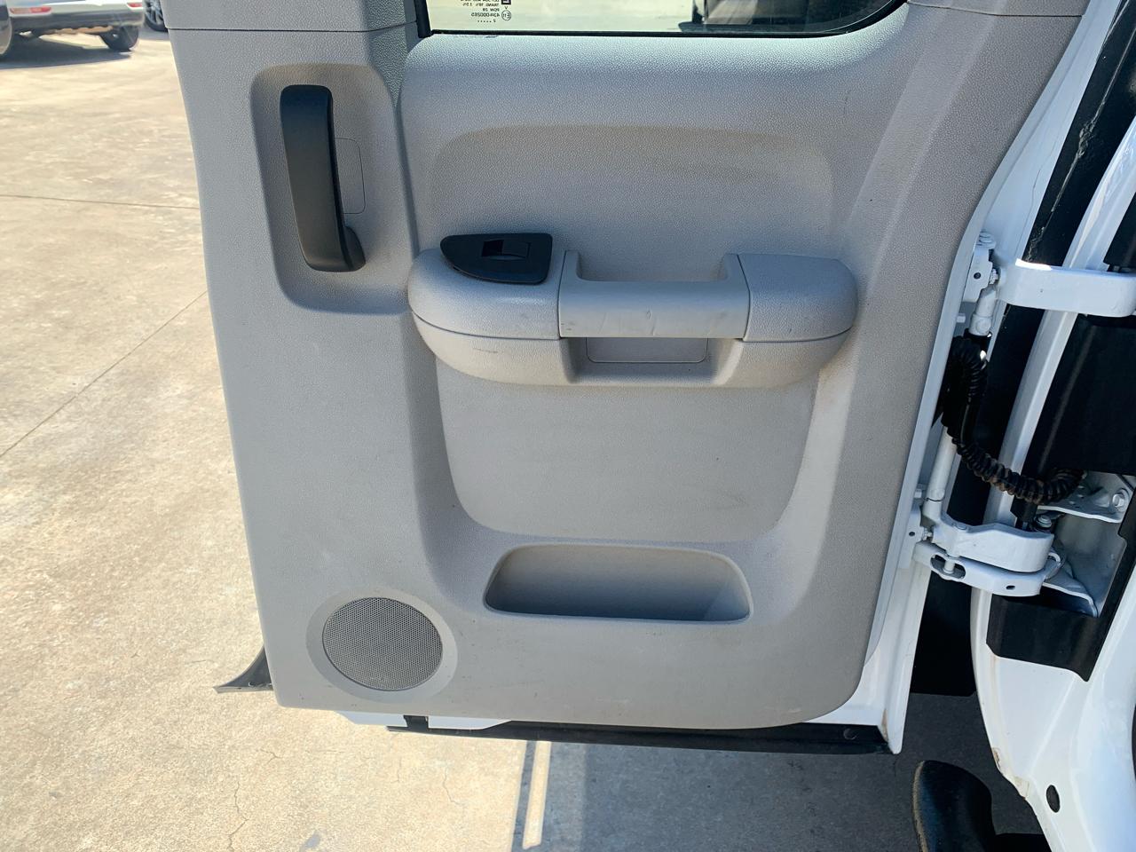 Chevrolet Silverado 3500HD 2WD Ext Cab 158.2" Work Truck 2013