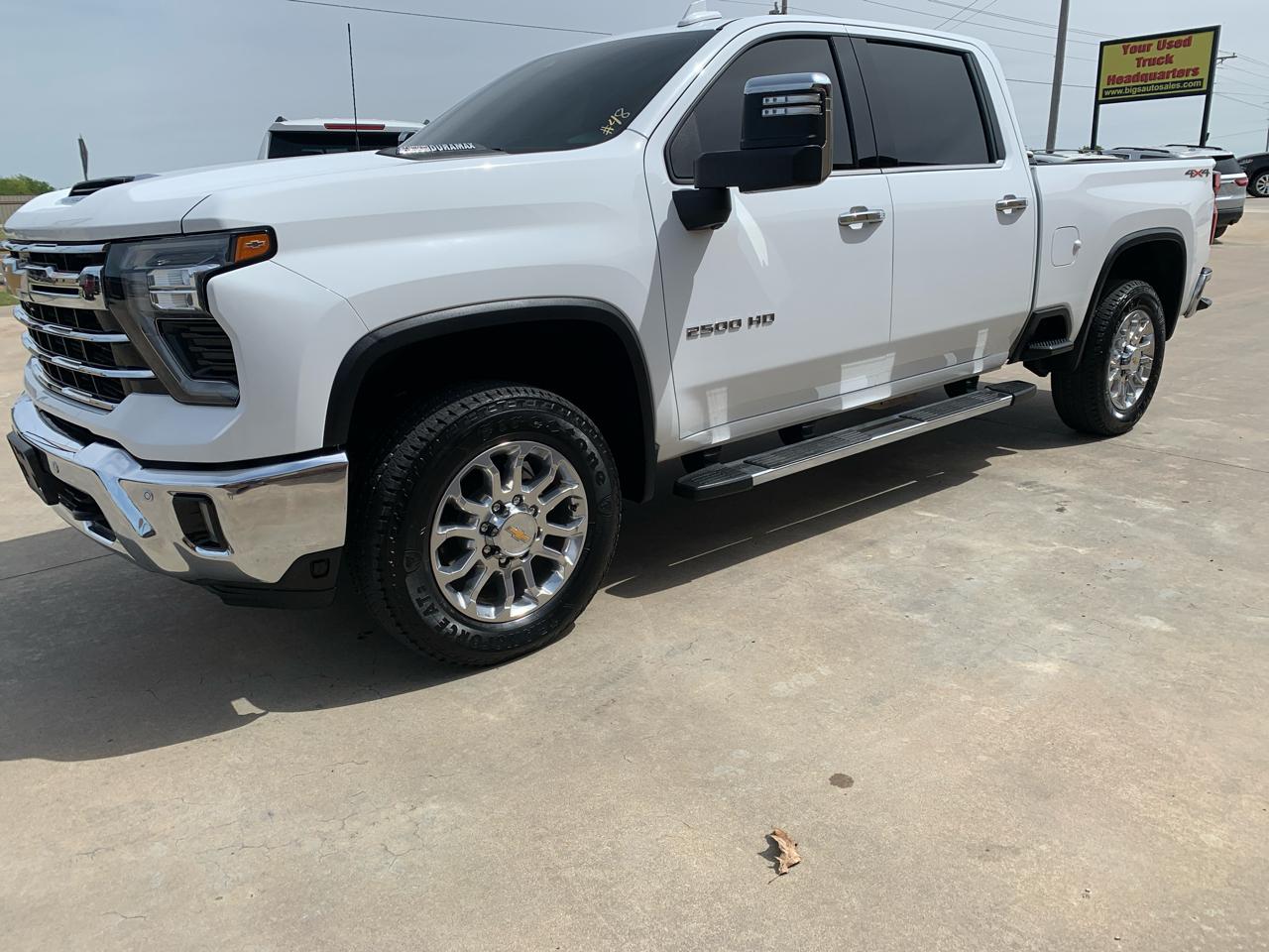 Chevrolet Silverado 2500HD 4WD Crew Cab 159" LTZ 2025