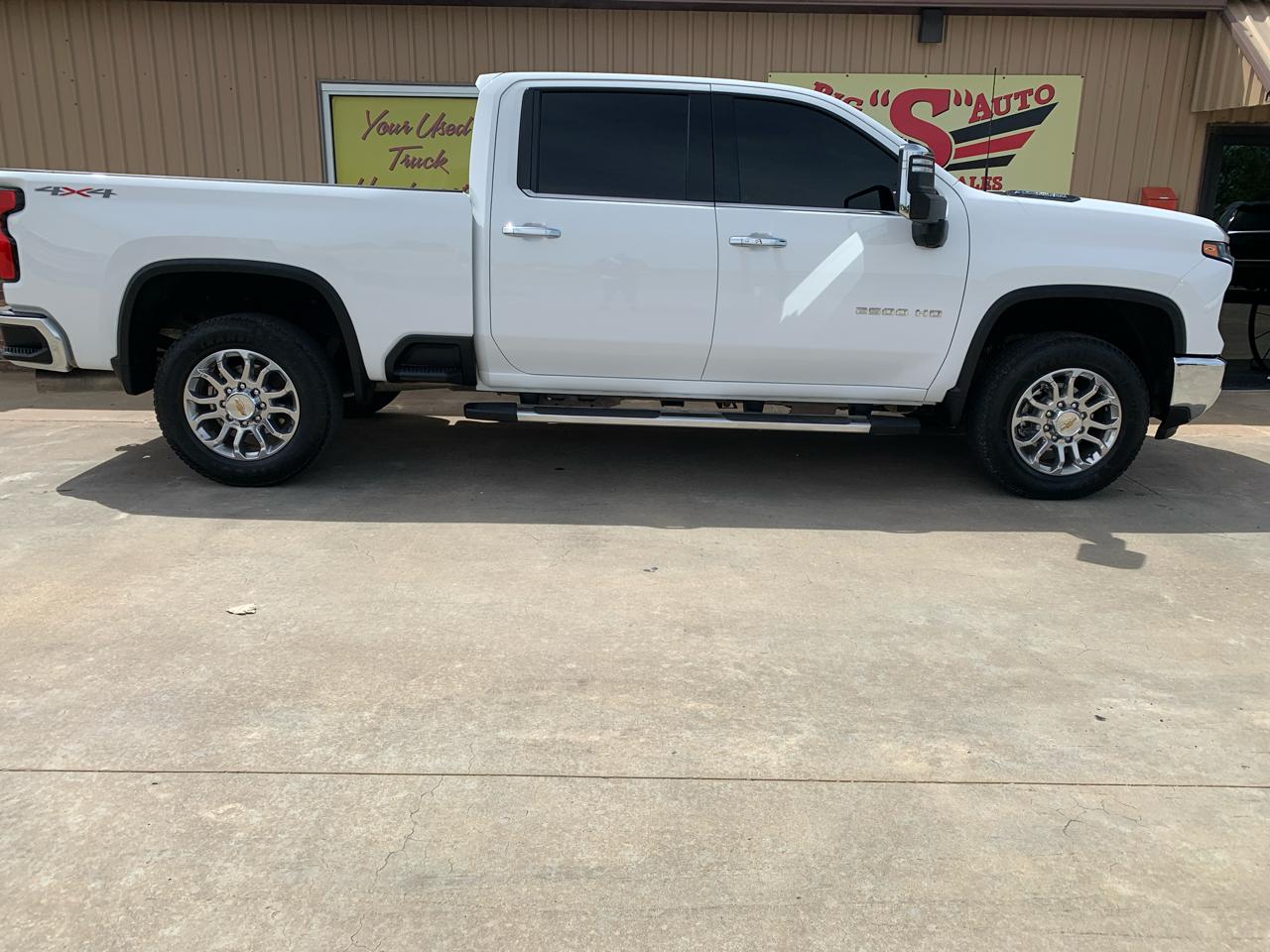 Chevrolet Silverado 2500HD 4WD Crew Cab 159" LTZ 2025