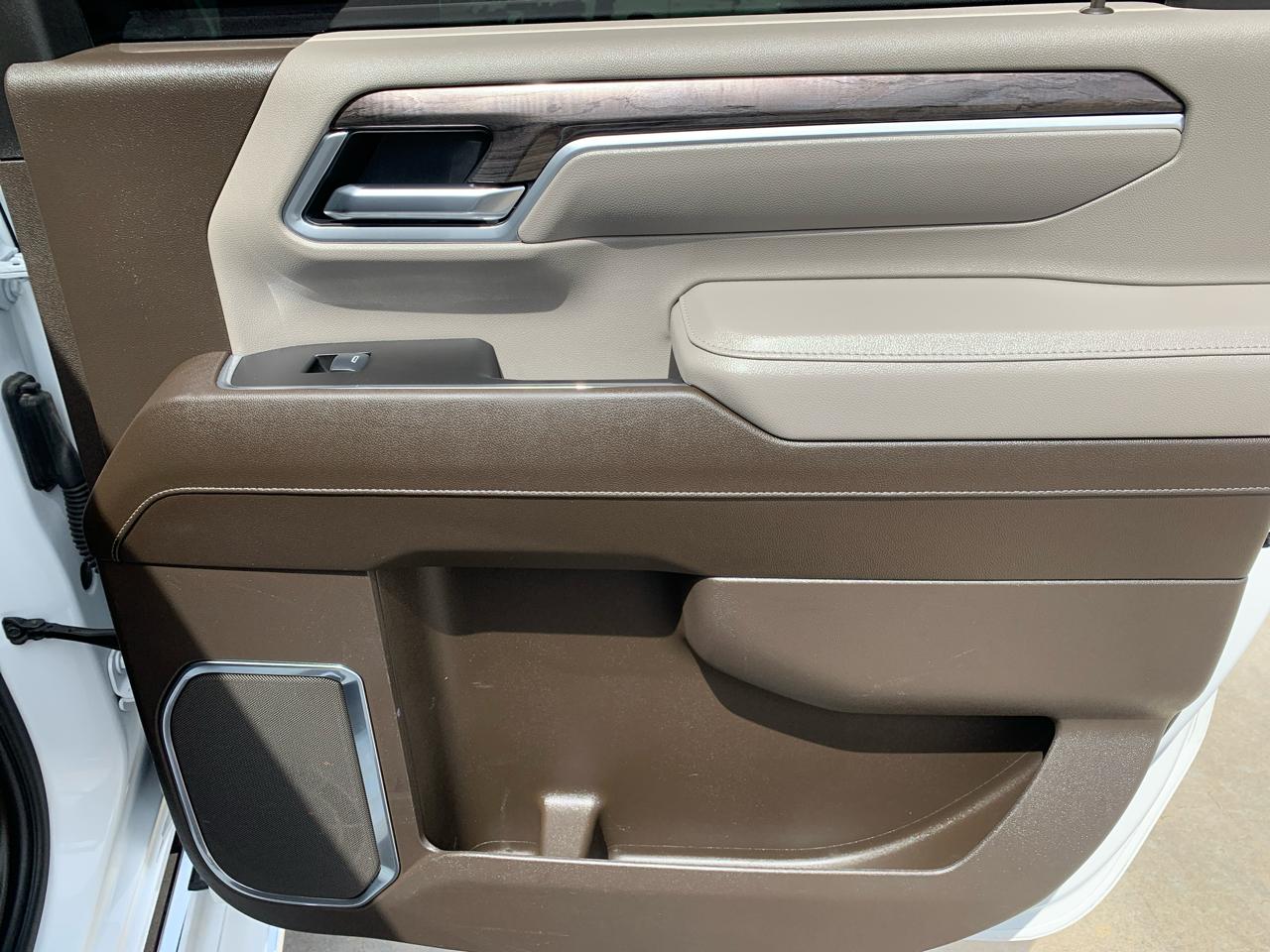 Chevrolet Silverado 2500HD 4WD Crew Cab 159" LTZ 2025