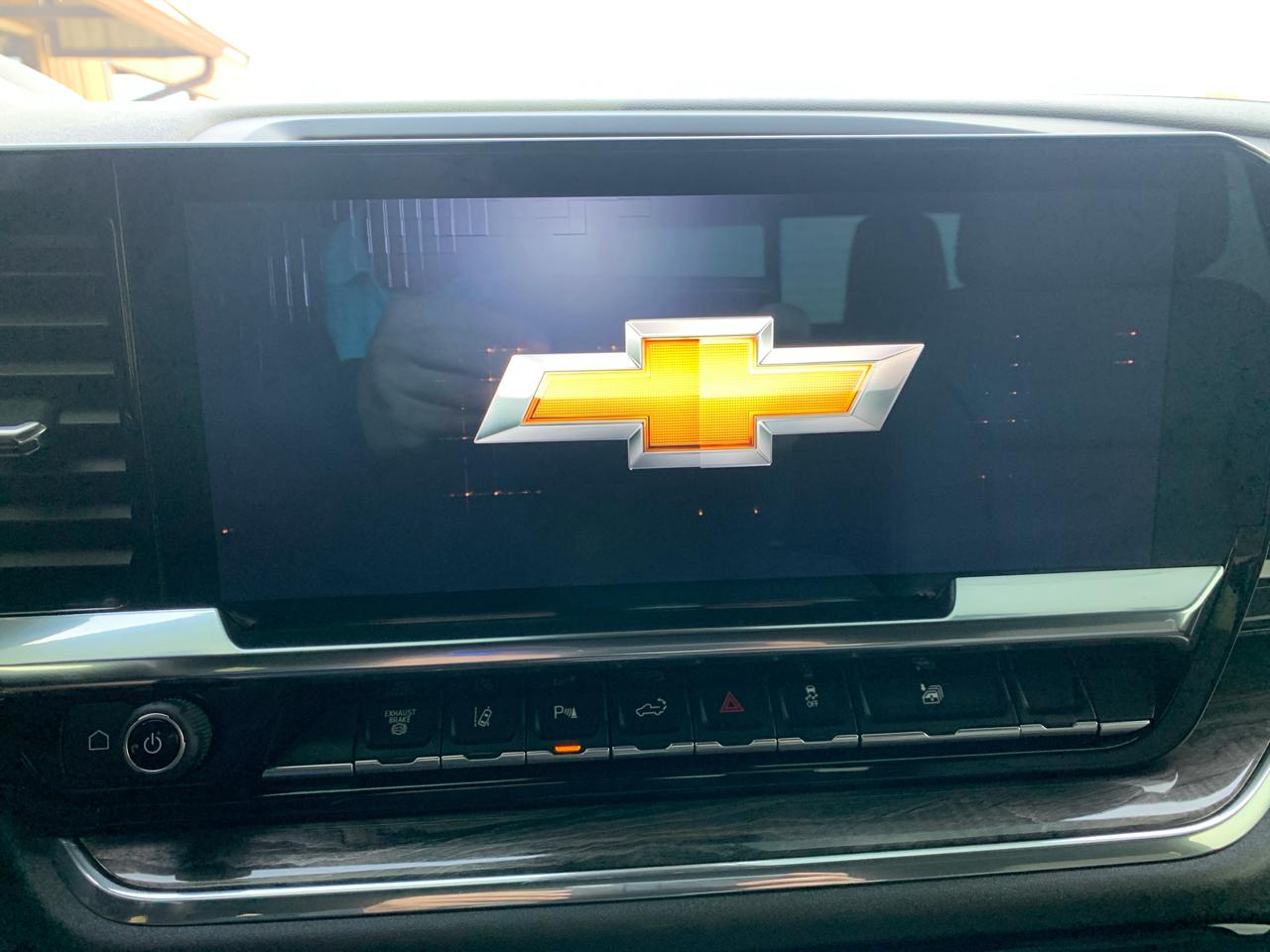 Chevrolet Silverado 2500HD 4WD Crew Cab 159" LTZ 2025